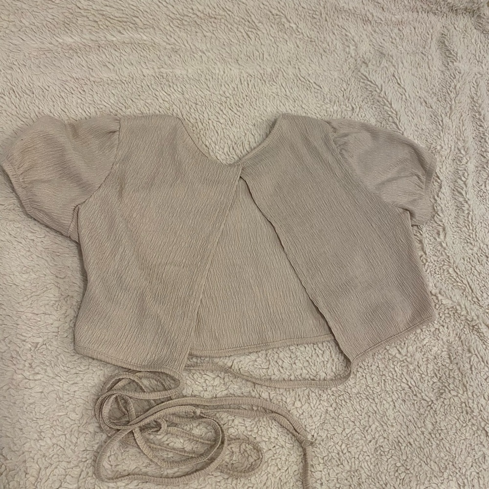 Crop top - Picture 3 of 4